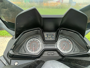 Honda Forza 125 (4 фото из 9)