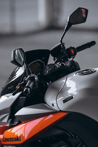 Kawasaki z1000 (3 foto / 4)