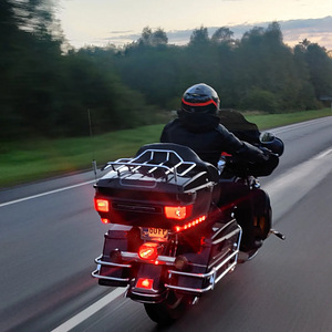 Harley Davidson Electra glide ultra classic (1 foto / 9)
