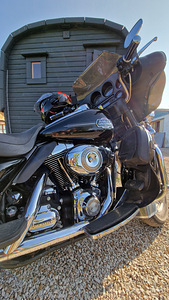 Harley Davidson Electra glide ultra classic (7 foto / 9)