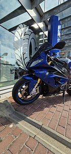 BMW s1000rr (1 foto / 3)