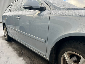 Skoda Octavia 2010, 1,6D, manuaal (5 foto / 10)