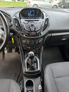 Ford B-MAX Titanium 1.0 74kW (9 foto / 12)