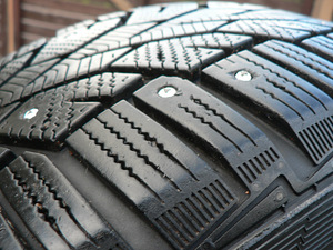 TALVEREHVID GISLAVED 205/60R16-4tk. (7 foto / 8)