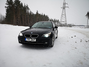 BMW e61 рестайлинг 2010 520D (2 фото из 15)