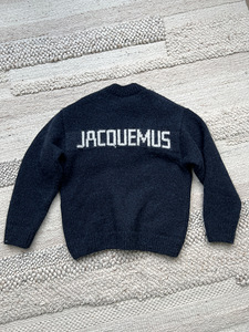 Jacquemus La Maille Pavane Sweater (2 foto / 8)
