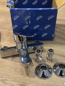 GROHE BauEdge vannisegisti/смеситель (1 фото из 1)