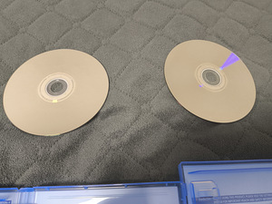 PS4 plaadid (sobivad PS5-le) (2 foto / 3)