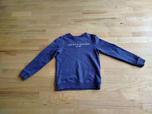 Оригинальный свитер Tommy Hilfiger (128) (1 фото из 2)