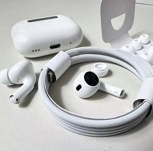 AirPods Pro 3 Поколение копия (2 фото из 4)