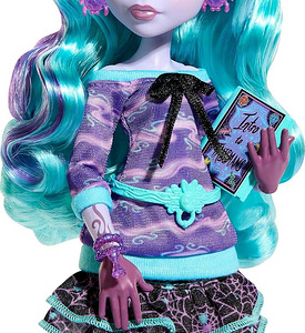 MONSTER HIGH Puppe und Sleepover Zubehör, Twyla Puppe (3 foto / 5)