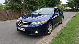 Honda Accord Executive Advanced (1 foto / 15)