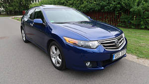 Honda Accord Executive Advanced (2 foto / 15)