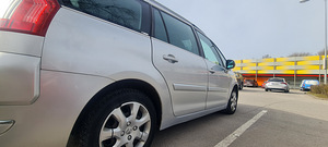 Citroen C4 Grand Picasso Family (5 foto / 10)