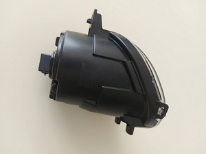 VOLVO XC60 (05.2008 – 12.2013) udutuli (2 foto / 2)