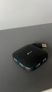 TP Link USB Hub (1 foto / 2)
