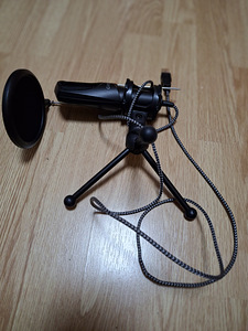 TRUST GXT 232 mikrofon heas seisukorras