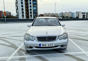 Mercedes-Benz C 180 1.8 105kW (1 foto / 6)