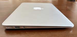 MacBook Air 11'', 2013 (4 foto / 8)