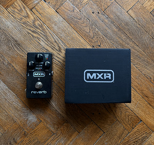 MXR M300 reverb efektipedaal