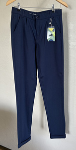 Boboli uued poiste püksid 172 cm