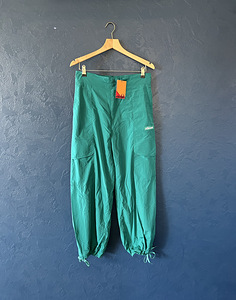 Uued ELLESSE püksid, suurus L / 40 (6 foto / 8)