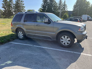 Lincoln Aviator 4,6 2003a (2 foto / 11)