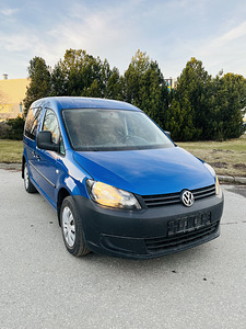 Vw Gaddy 2.0 бензин+газ 2014 5 мест (3 фото из 11)