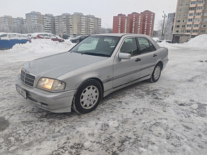 Mercedes Benz w202 220d (5 foto / 14)