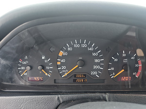 Mercedes Benz w202 220d (13 foto / 14)