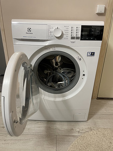 Electrolux pesumasin (1 foto / 4)