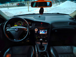 Volvo S60 2.4td D5 120kw (11 foto / 12)