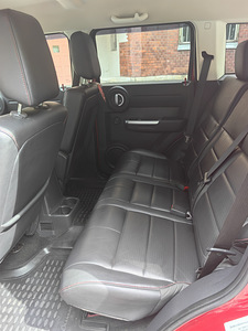 Dodge Nitro R/T 2.8 CDI 130kW (8 фото из 12)