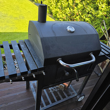Aia grill