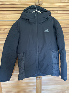 Talvine Adidas sulejope