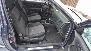 VOLKSWAGEN GOLF 1.6 74kW 2000 aasta (10 foto / 15)