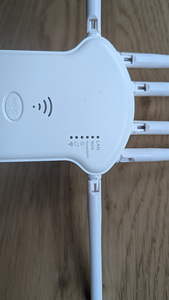 WiFi repeater and Range Extender (3 foto / 4)