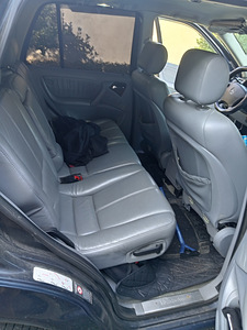 Продается Mercedes-Benz ML 430 (6 фото из 7)