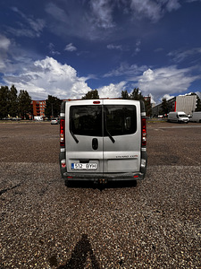 Opel Vivaro 2.0 84kW (4 foto / 8)