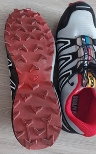 Salomon 3 (2 foto / 4)