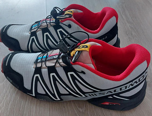 Salomon 3 (3 foto / 4)