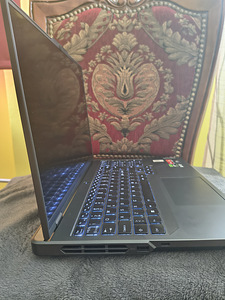 Lenovo Legion 5 Pro (RTX 4070; R7 7745HX) KOMPLEKT (5 foto / 10)