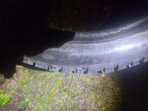 Naastrehvid R18/40/245 Michelin x-ice north 3 (2 foto / 6)