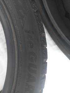 Шины R18/45/235 (4 фото из 5)