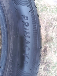 Летние шины R17/50/225 Michelin Primacy (3 фото из 4)