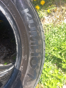 Летние шины 15/60/185 Kumho (5 фото из 5)