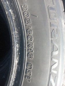 Летние шины R16/60/215 Bridgestone Turanza (2 фото из 5)