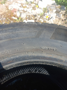 Suverehvid R16/65/215 C kaubikule Hankook (3 foto / 5)