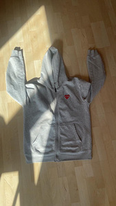 Кофта Comme des Garcons Play (1 фото из 3)