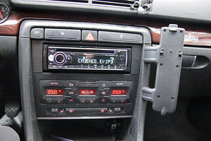 Audi A4 Quattro 3.0 Manuaal 165Kw (6 foto / 8)